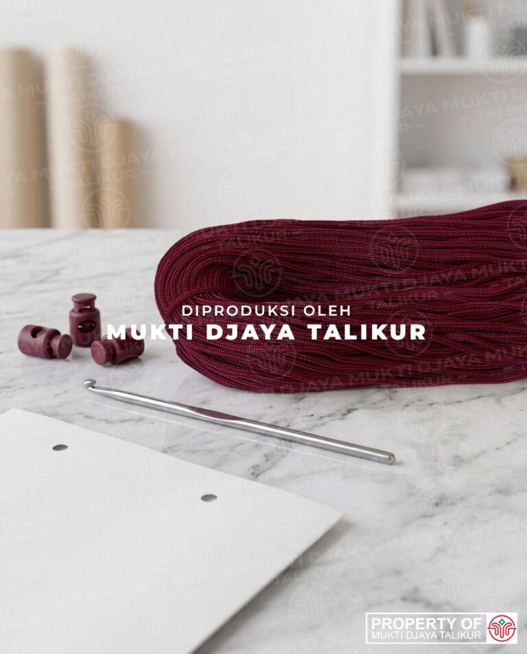 28. Burgundy — talikur anyaman jarum PP (Polypropylene) Multifilament warna burgundy produksi Mukti Djaya Talikur.