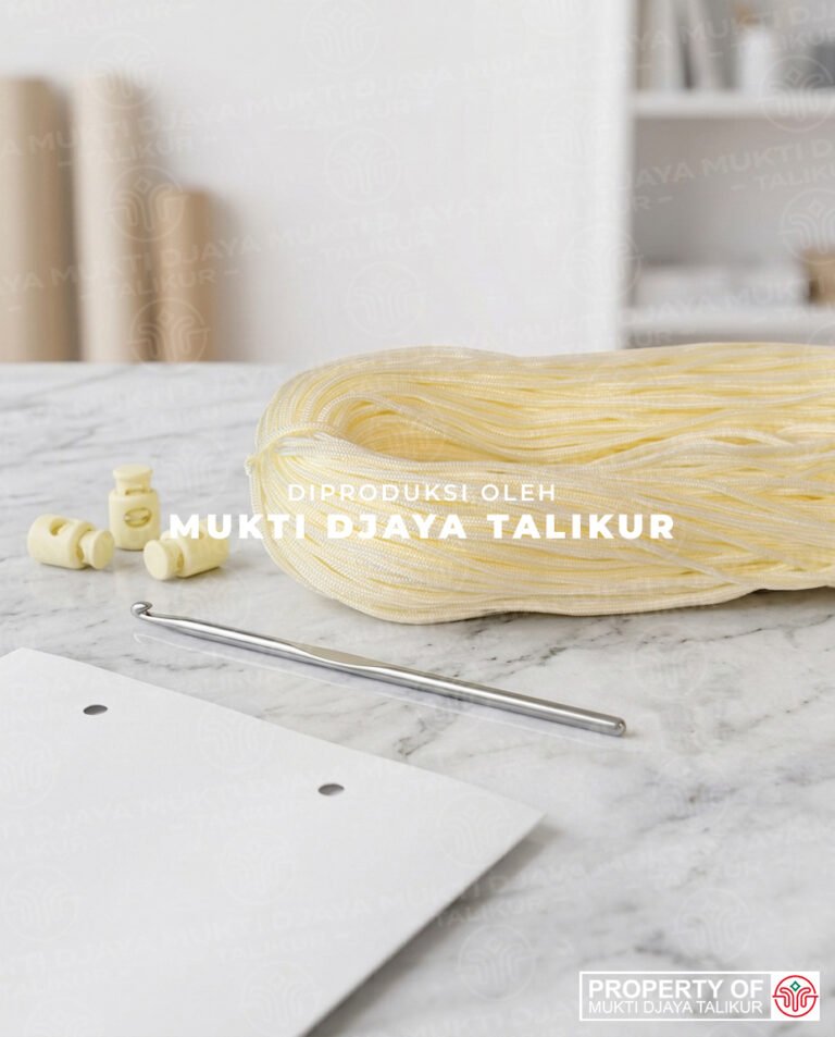 46. Putih Tulang — talikur anyaman jarum PP (Polypropylene) Multifilament warna putih tulang produksi Mukti Djaya Talikur.