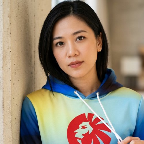 Tali hoodie berbahan polyester dengan anyaman kepang yang digunakan sebagai tali pengencang pada pakaian hoodie